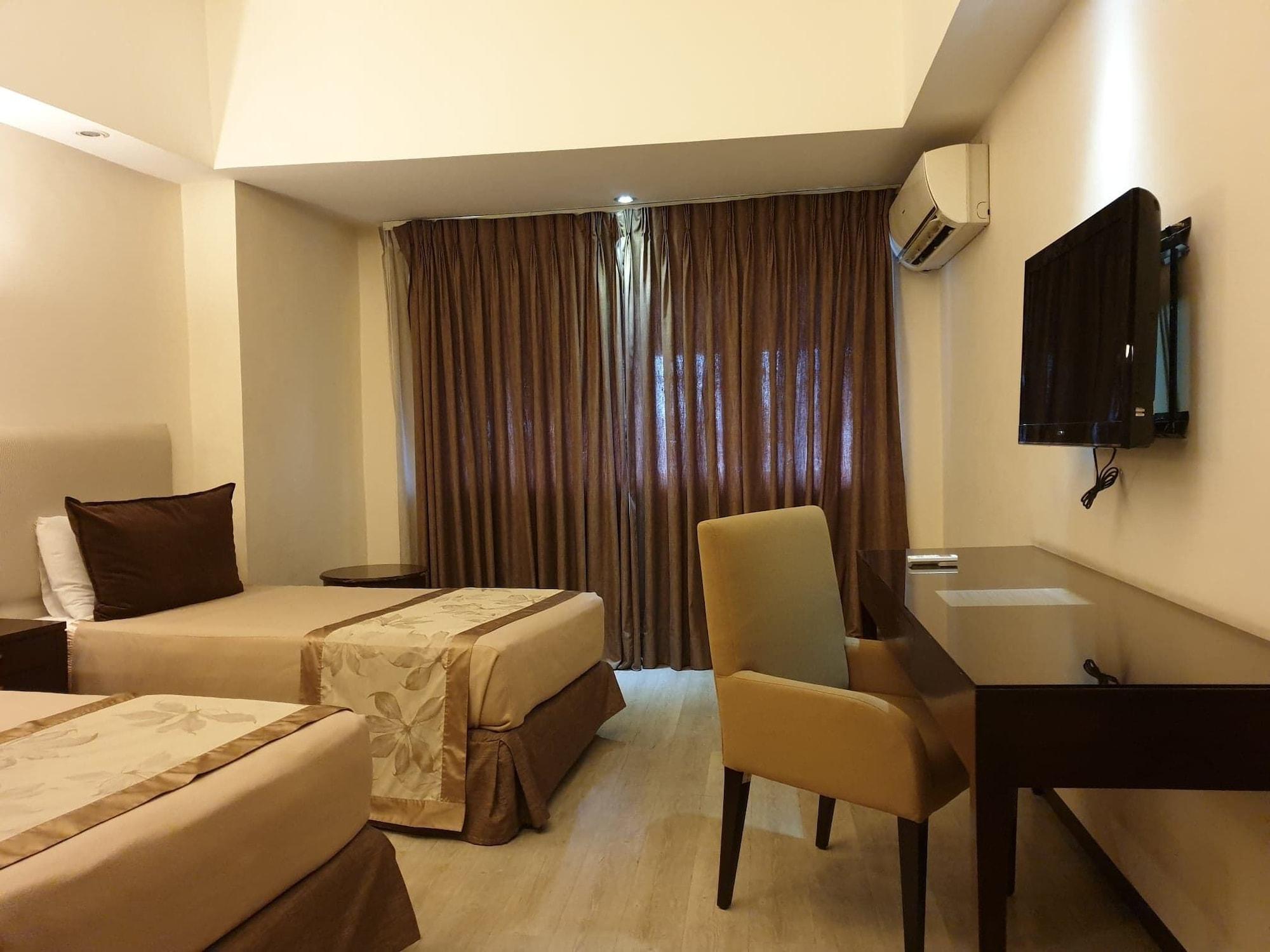 Imperial Palace Suites Quezon City Dış mekan fotoğraf