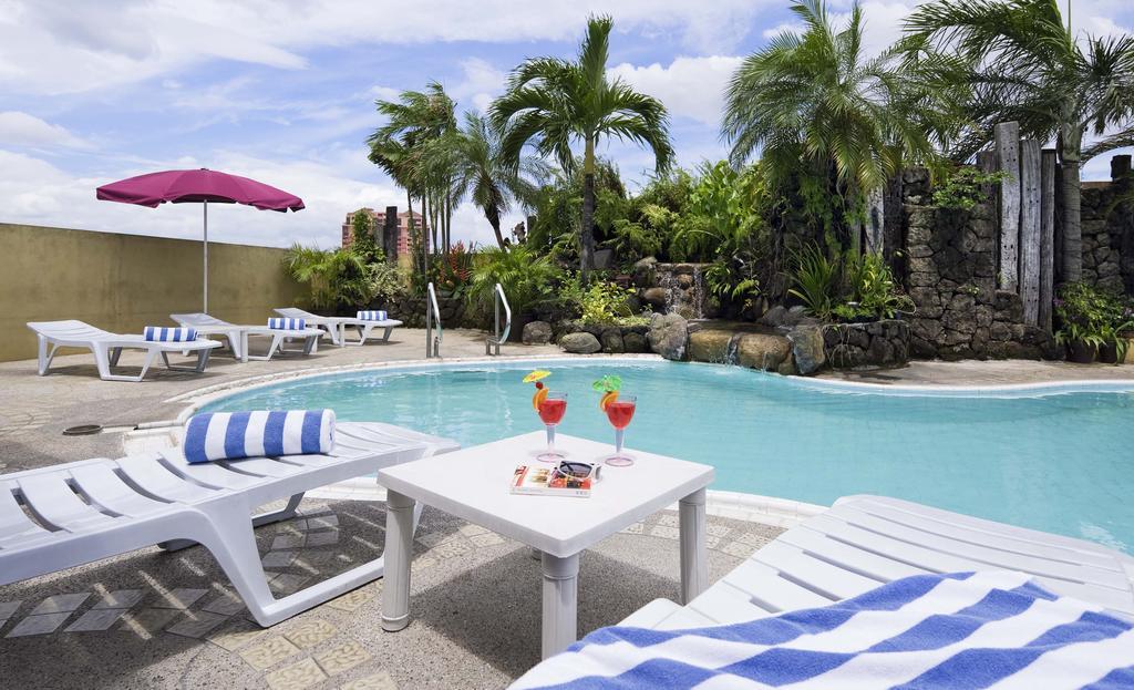 Imperial Palace Suites Quezon City Konforlar fotoğraf