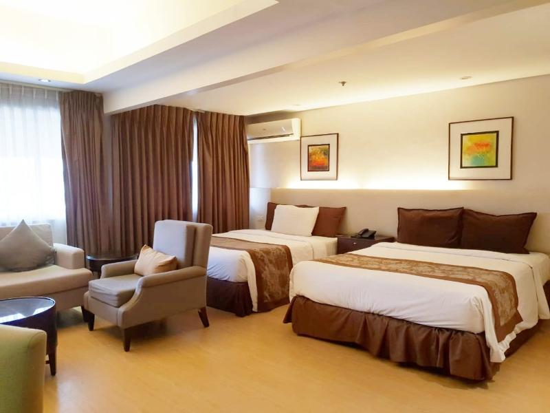 Imperial Palace Suites Quezon City Dış mekan fotoğraf